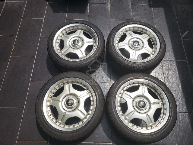 レイズ　ボルクレーシング　16インチ グループA-V レイズ ボルクレーシング グループAV JDM 16