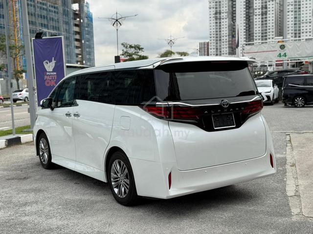 2025 Toyota Alphard 2.5 Z SUNROOF 2PD 7STR 5A 8K - 2