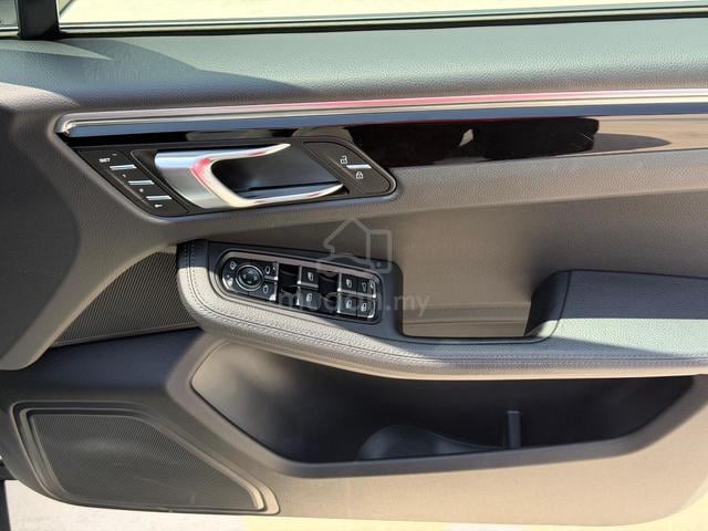 17k KM 2021 Porsche MACAN BLACK SEAT - 5
