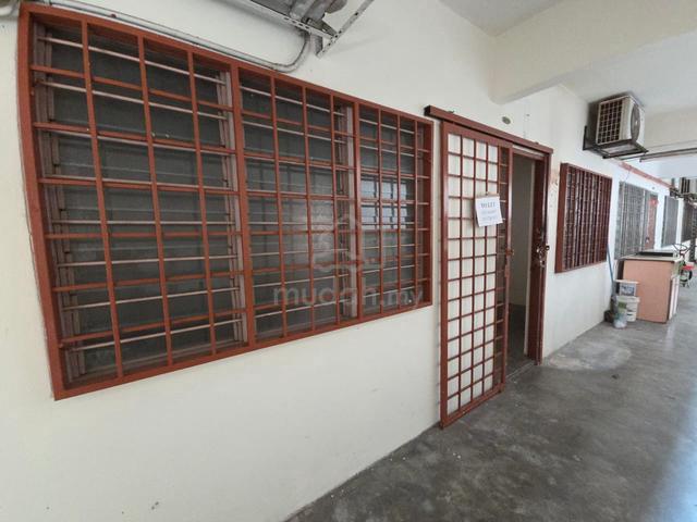 Pangsapuri Kenari 1