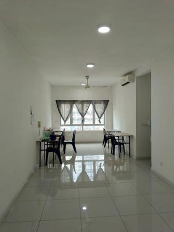 Savanna Executive Suite @ Southville City 1