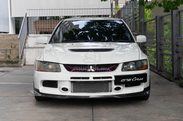 Mitsubishi Lancer Evo 7 2001 Scotia White - 4