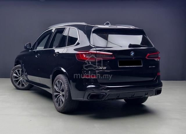 MIL-57K 2020 Bmw X5 3.0 XDRIVE45E M SPORT F/S/REC - 2