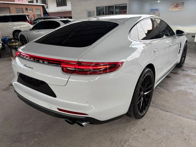 2019 Porsche PANAMERA 3.0 (A) - 3