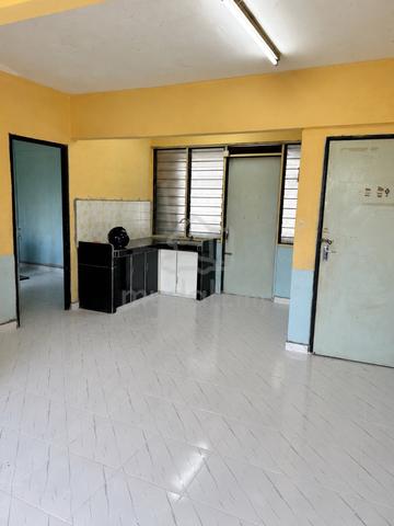 Taman Pauh Indah Flat 1