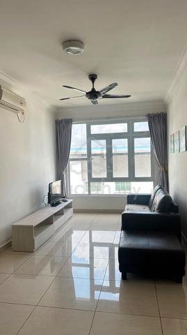 Golden Sands Seaview Residence Suites 1