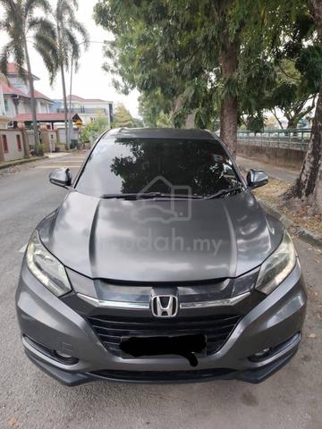 2015 Honda HRV 1.8 V - Direct Owner - 1