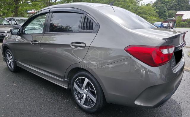 2025 Proton SAGA 1.3 PREMIUM S FL (AT) (SEDAN)🩶🩶 - 4