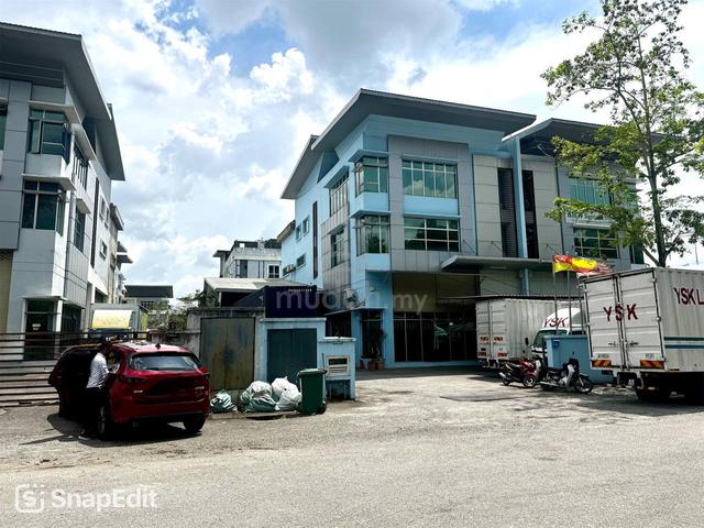 3 Storey Semi Detached Factory 1