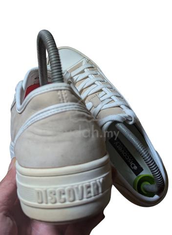 Discovery - photo 3 of 6