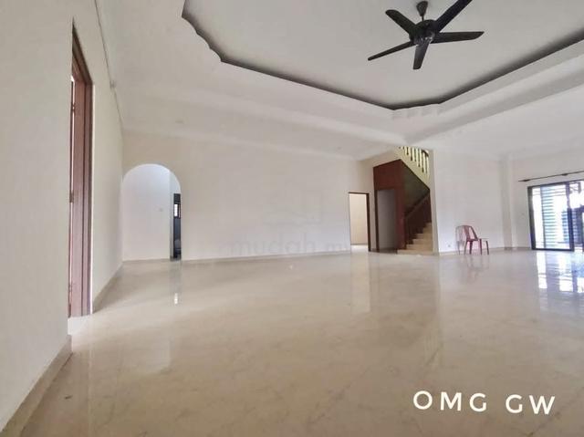 Taman Gembira Klang Double Storey Bungalow FOR SELL Freehold 1