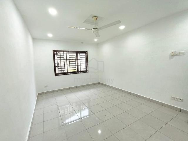 FULLY EXTENDED & RENOVATED Taman Sri Pulai Jalan Pakis Single Storey 1