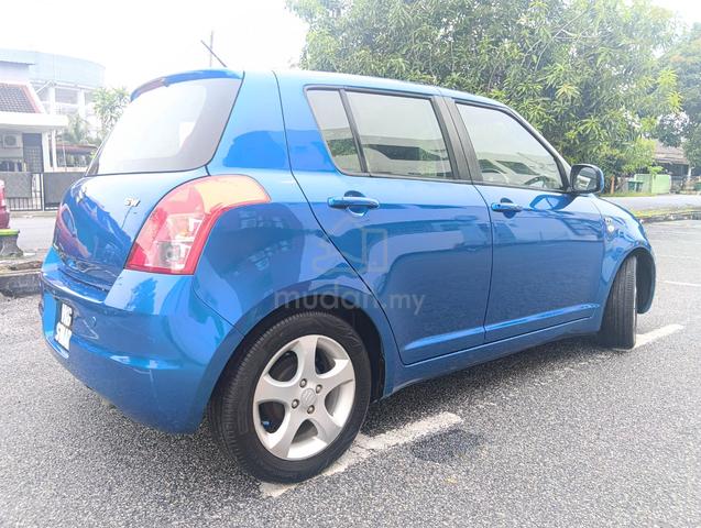 SUZUKI SWIFT 1.5L (a)GLX - 4