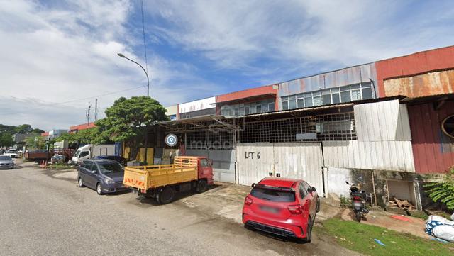 Puchong TPP 1.5 Storey Link Terrace Factory For Rent Near LDP 1
