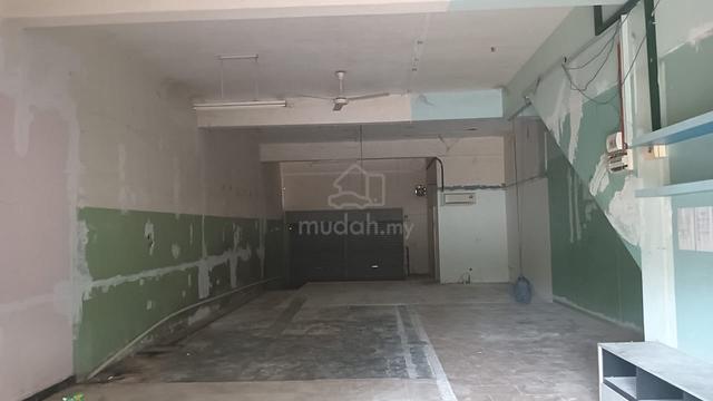 Ground Floor Shop Bdr Mahkota Cheras Near Sg Long suitable storage 1