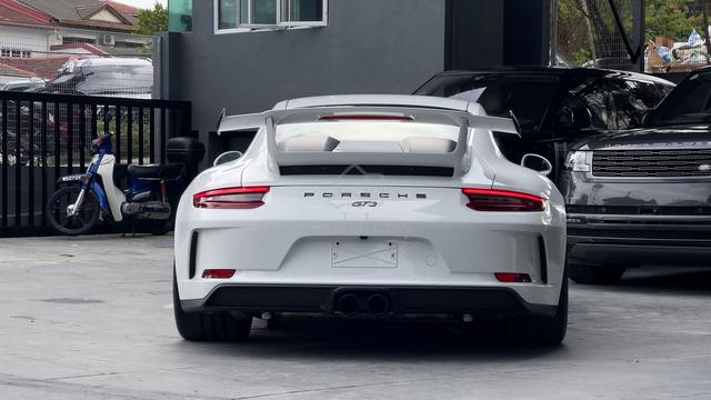 2019 Porsche 911 GT3 991.2 4.0L (A) - 5