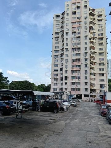 Desa Bayan Apartment 1