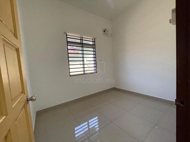 Kampung Baru Own Build Super Large Single Storey Semi-D For Rent 3