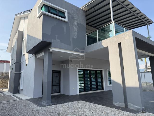 2 Storey Corner lot Bungalow for Sale @Taman Orkid, Mantin 1