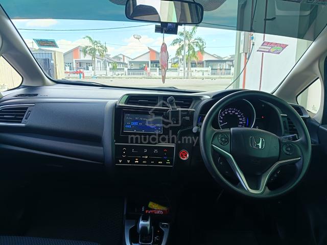 2018 Honda JAZZ 1.5 HYBRID (A) - 4