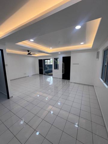 Jalan Sri Putri , Taman Sri Putri @ Kulai Double Storey Corner Lot for 1
