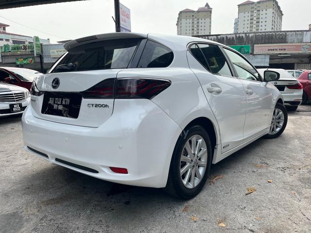 Lexus CT200h 1.8 LUXURY (HYBRID) (A) SPORT MODE - 4