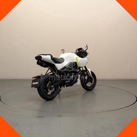 Carousel Image