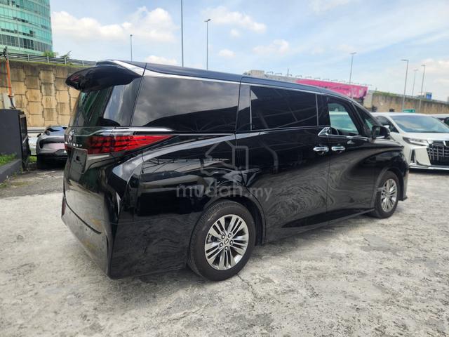 Toyota  Alphard  2.5 Z 2024 - 3