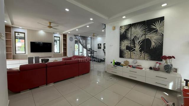 Austin Heights @ Mount Austin,Double Storey Semi-D Corner 1
