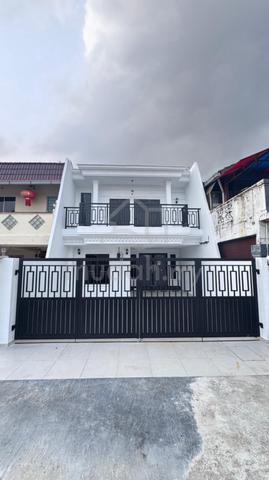 Renovated Tmn Bukit Kempas Johor Bahru 1