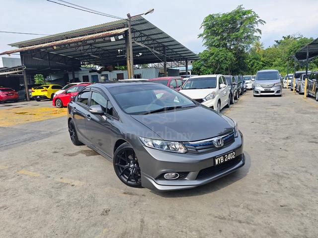 2013 Honda CIVIC FB 1.5 (AUTO) - 1