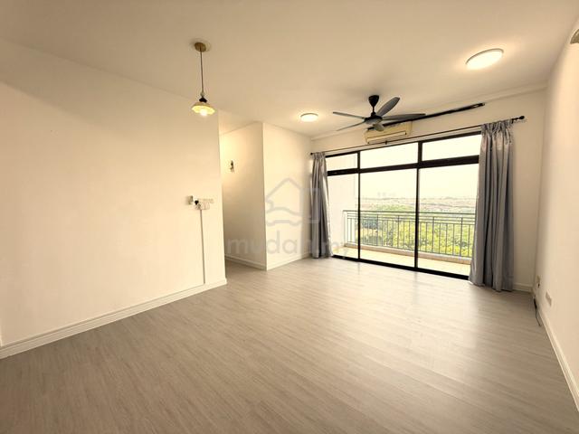 Seri Austin Residence Luxury Apartment 1