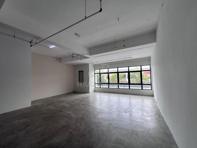 (1st Floor Shop lot For rent)Bandar Teknologi Kajang, Kajang, Semenyih 1