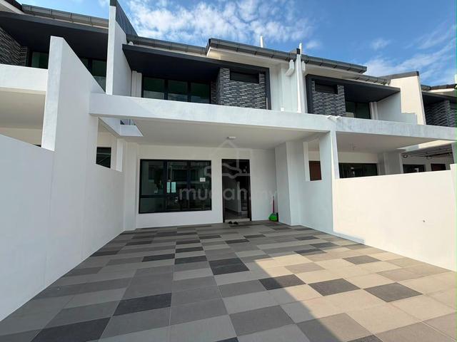 Kajang Hillpark Taman Akina 2 Storey Terrace For Rent 1