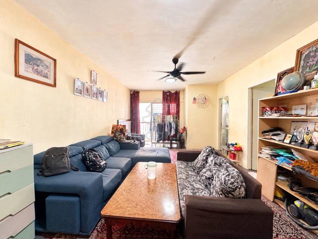 Lakeview Apartments 1