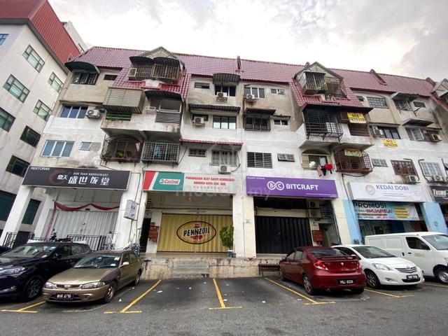 Taman Daya Shop Apartment 1