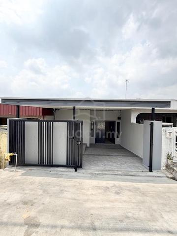 Taman Sri Skudai Fully Renovated Extended Single Storey 3R2B 1