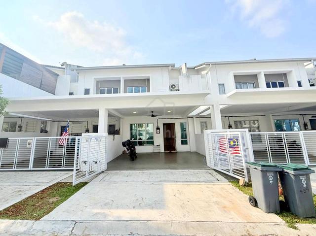 Tiara Sendayan Renovated Facing Open | Freehold With 3 Unit Aircond 1