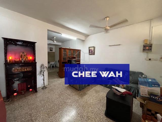 Must View!!! 2 STY Terraced Solok Slim Renovated 2600sqft Jelutong 1