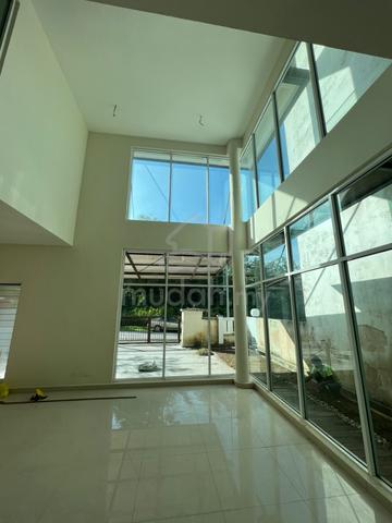 3 Storey Superlink / Terrace House @ Bukit Hatamas 4