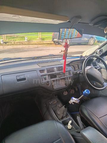 1999 Toyota UNSER 1.8 GLi (M) - 3