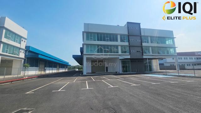 Semi-D Factory for Rent @ Inderawaseh, Perai 3-Storey Office Cum 1