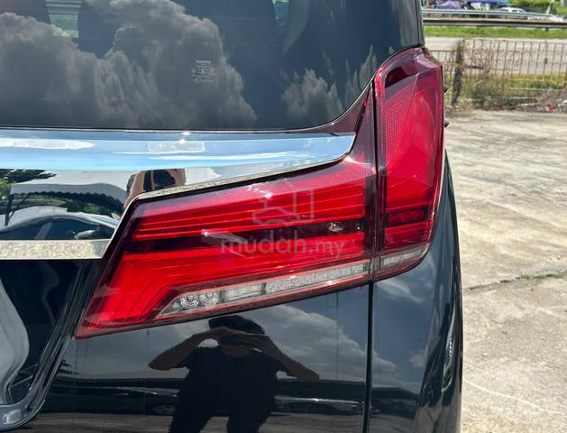 2016 Toyota ALPHARD 2.5 SC (A) SUNROOF OFFER - 5