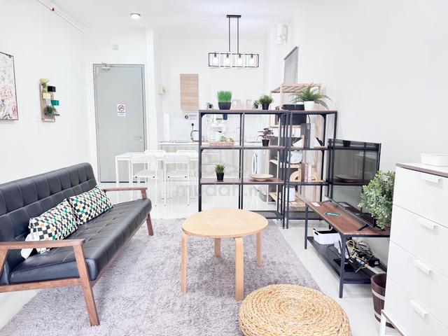 Core Soho Suite 1
