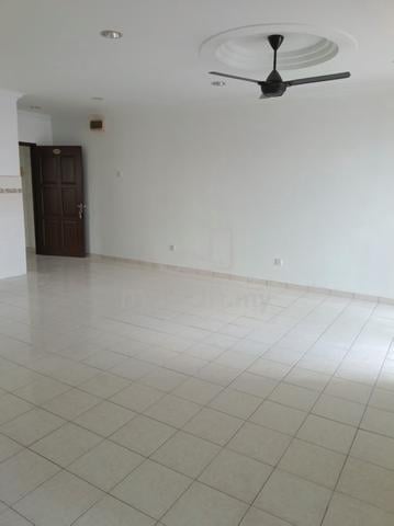 Bayu Puteri Apartment 1
