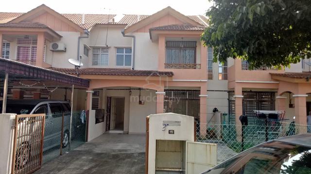 FREEHOLD !!! Double Storey Bandar Mahkota Banting 1