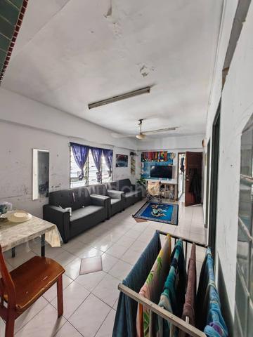 Damai Apartment (PJS 8 Bandar Sunway) 1