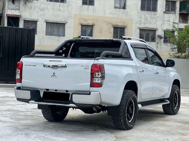 HAMER BAR⭐2018 Mitsubishi TRITON 2.4 VGT PREMIUM - 2