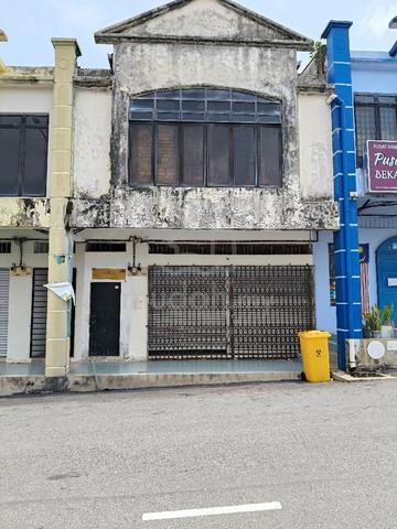 Taman Sri Kluang Double Storey Shop lot 1