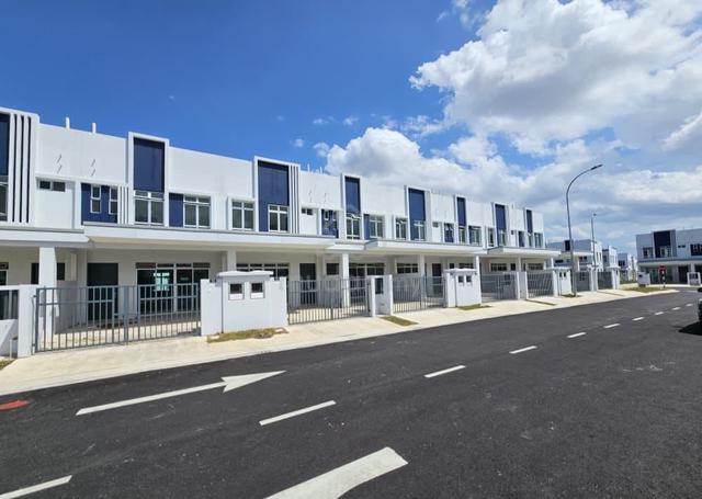 2 Storey Terrace House Perjiranan 14 Bandar Dato Onn JB Brand New 1